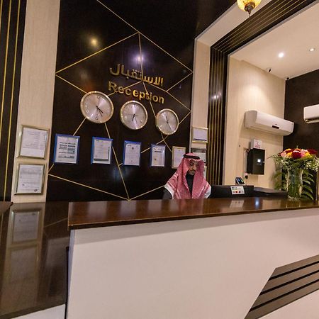 Marina Palace Hotel Medina Bagian luar foto